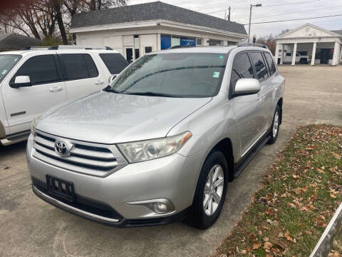 2011 Toyota Highlander SE