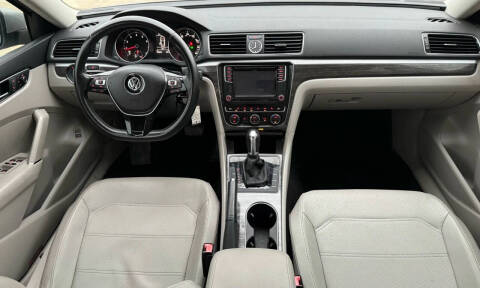 2016 Volkswagen Passat