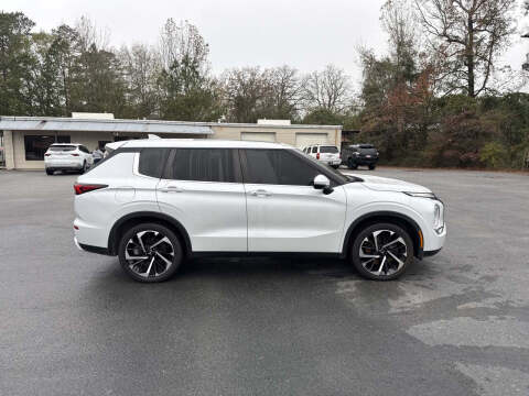 2022 Mitsubishi Outlander