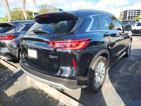 2025 Infiniti QX50 Luxe