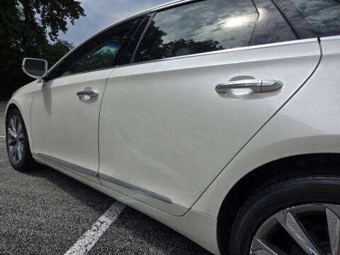 2015 Cadillac XTS Standard