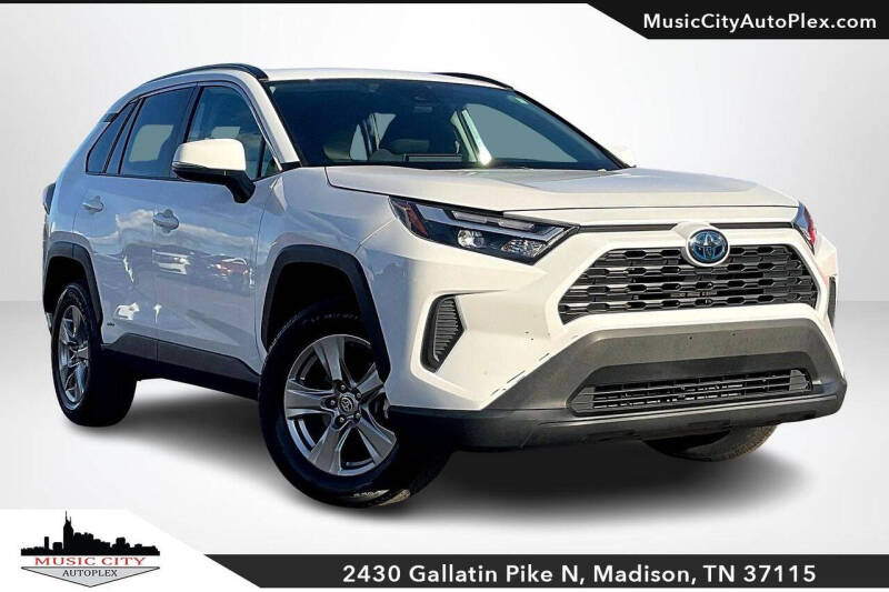 2024 Toyota RAV4 Hybrid XLE