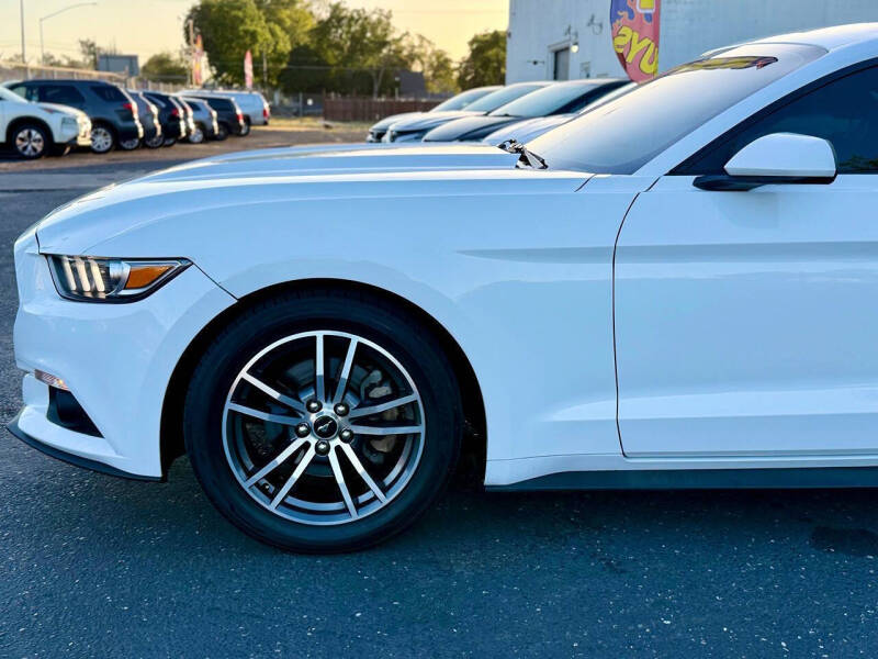 2017 Ford Mustang EcoBoost