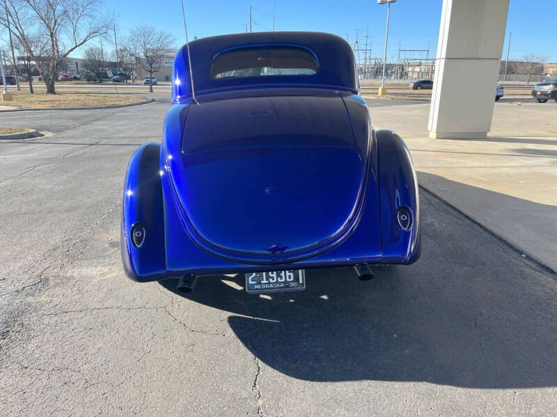 1936 Ford 5 Window Coupe