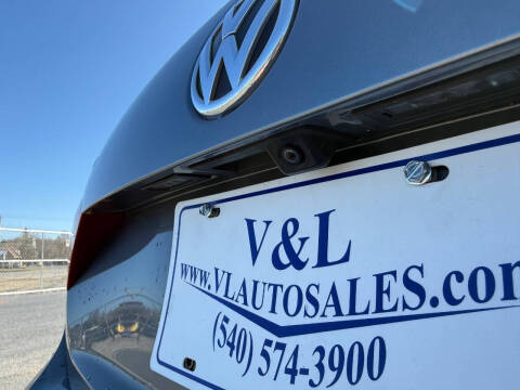 2015 Volkswagen Passat 1.8T Limited Edition