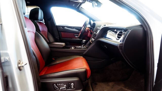 2018 Bentley Bentayga W12 Signature Edition