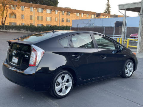 2013 Toyota Prius Three