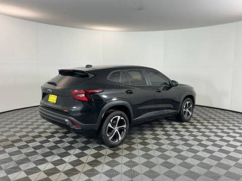 2024 Chevrolet Trax RS