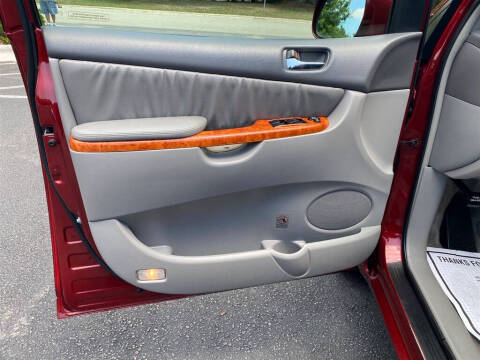 2006 Toyota Sienna