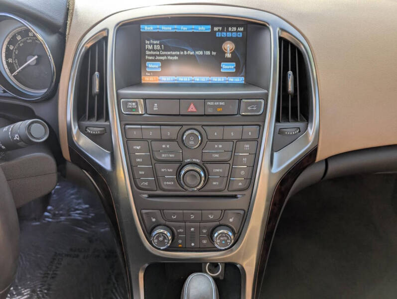 2012 Buick Verano Leather Group