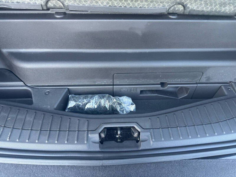 2017 Ford C-MAX Energi SE