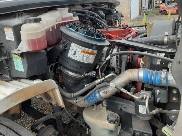 2016 Freightliner M2 106