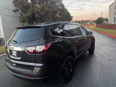 2017 Chevrolet Traverse LS