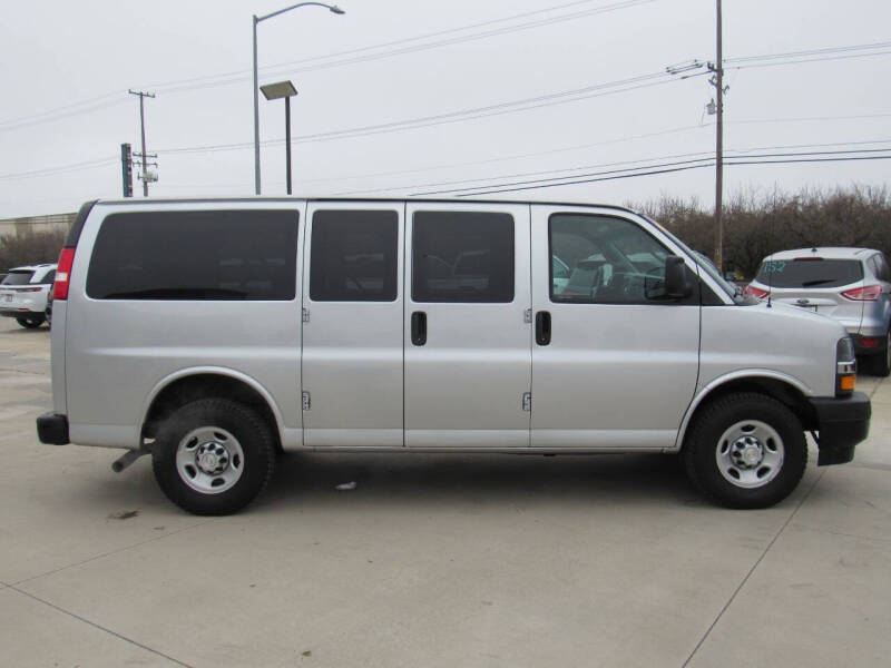 2019 Chevrolet Express LS 2500