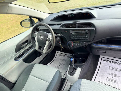 2013 Toyota Prius c Three