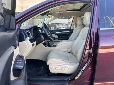 2018 Toyota Highlander XLE