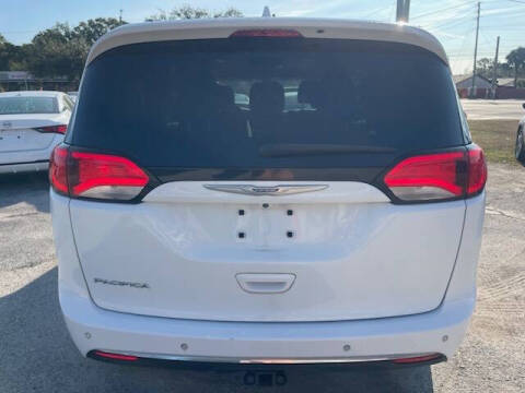 2019 Chrysler Pacifica Touring Plus