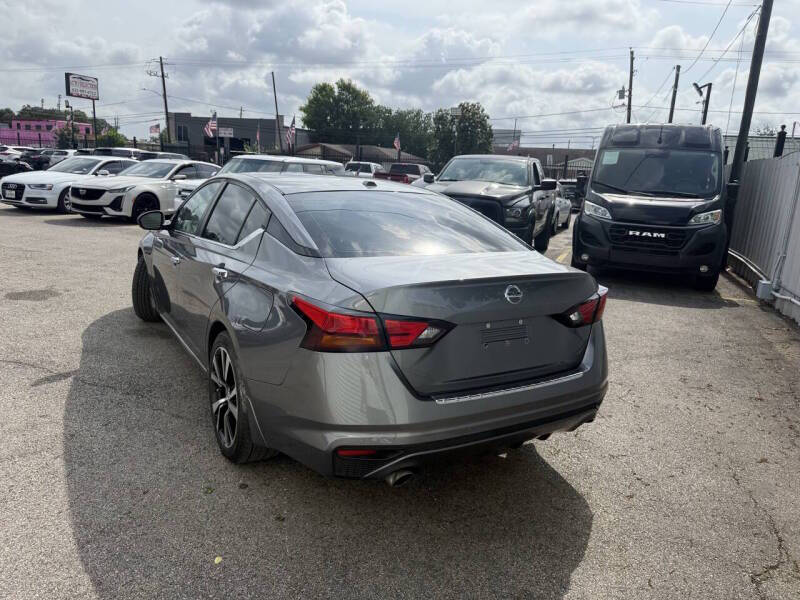 2021 Nissan Altima 2.5 SL