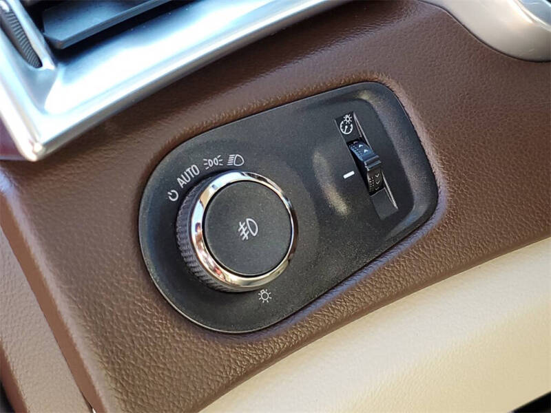 2013 Cadillac SRX Performance Collection