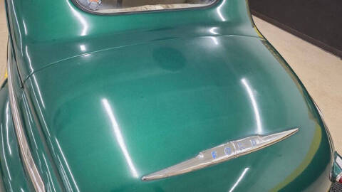 1948 Ford Super Deluxe