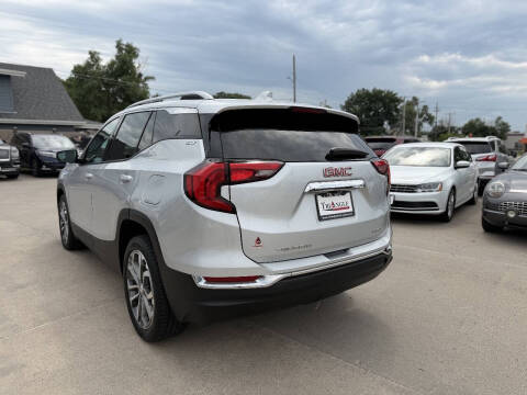 2021 GMC Terrain SLT