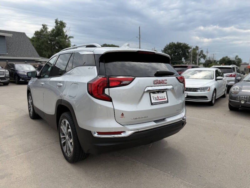 2021 GMC Terrain SLT