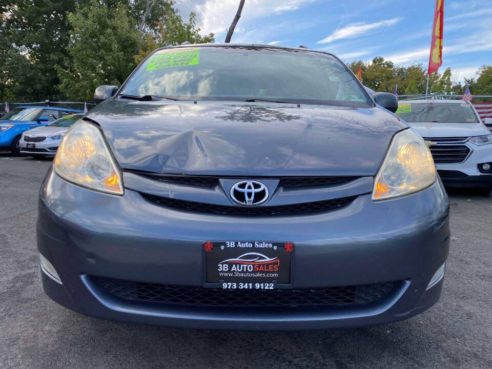 2006 Toyota Sienna for sale at 3B Auto Sales in Paterson, NJ