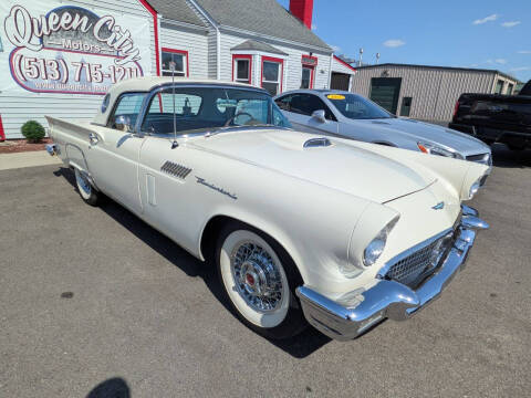 1957 Ford Thunderbird