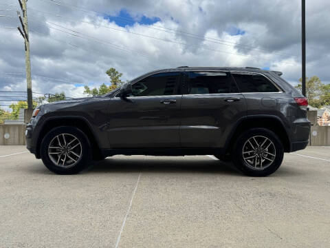 2020 Jeep Grand Cherokee Laredo E