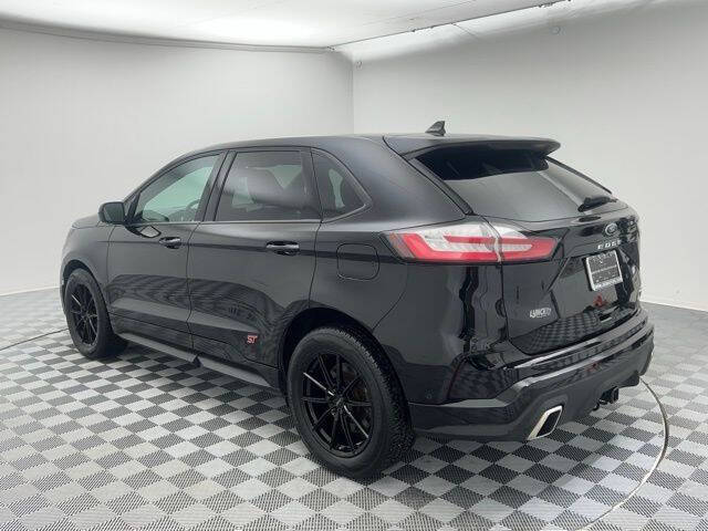 2022 Ford Edge ST