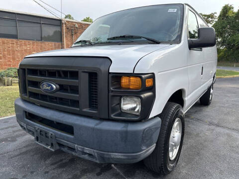 2011 Ford E-Series E-250