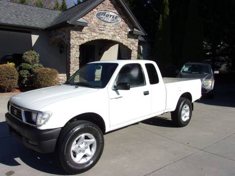 1995 Toyota Tacoma for sale at Hoyle Auto Sales in Taylorsville NC