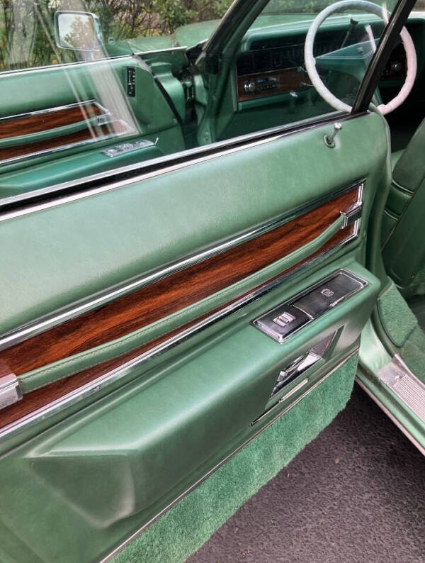 1972 Cadillac DeVille