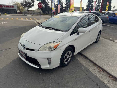 2012 Toyota Prius Two