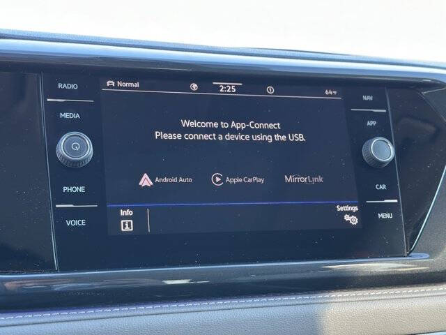 2022 Volkswagen Taos SEL 4Motion