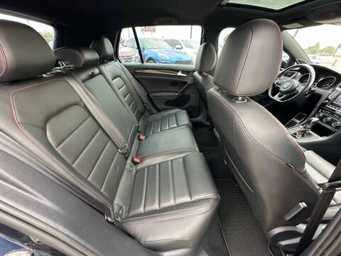 2016 Volkswagen Golf GTI