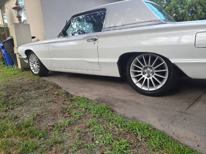 1966 Ford Thunderbird