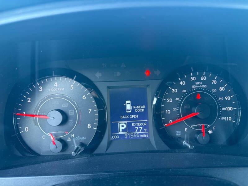 2017 Toyota Sienna L 7-Passenger