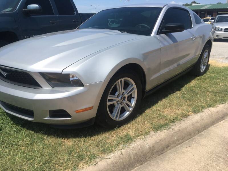 2012 Ford Mustang for sale at BEST BUY AUTO SALES LLC in Ardmore OK