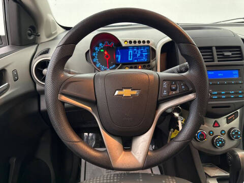 2014 Chevrolet Sonic LS Auto