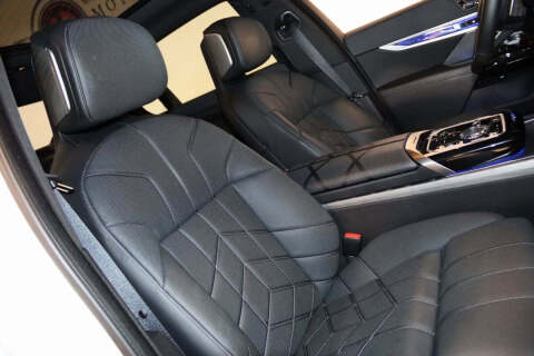 2023 BMW 7 Series 760i xDrive