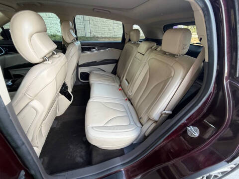 2019 Lincoln Nautilus Reserve