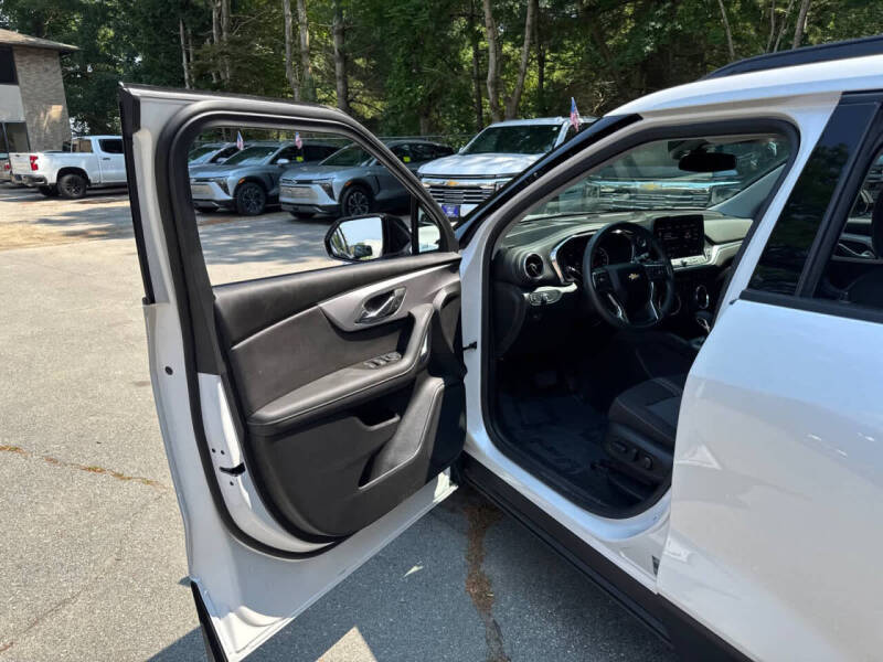 2025 Chevrolet Blazer LT