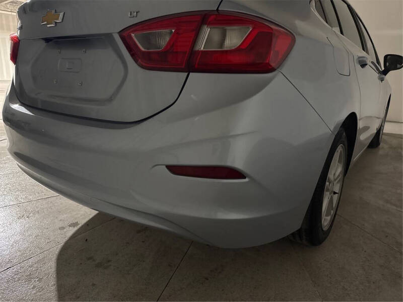 2017 Chevrolet Cruze LT Auto