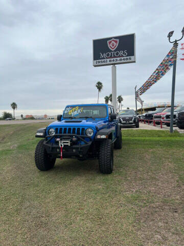 2021 Jeep Gladiator for sale at A & V MOTORS in Hidalgo TX