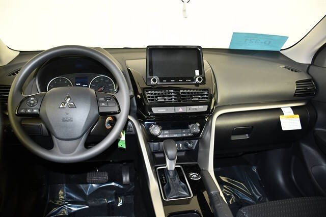 2026 Mitsubishi Eclipse Cross ES