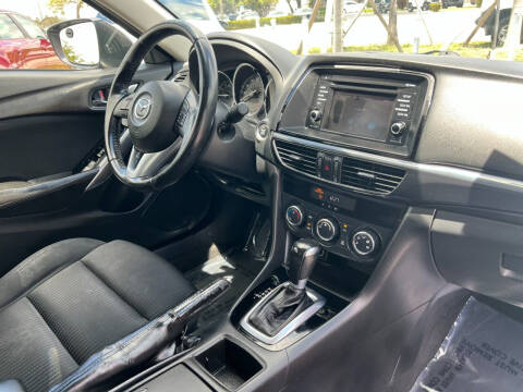 2015 Mazda MAZDA6 i Sport