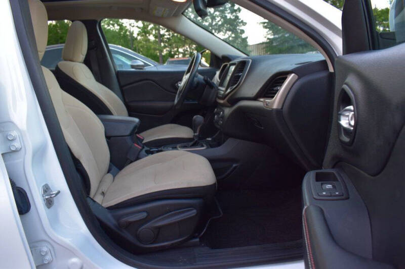 2017 Jeep Cherokee 75th Anniversary