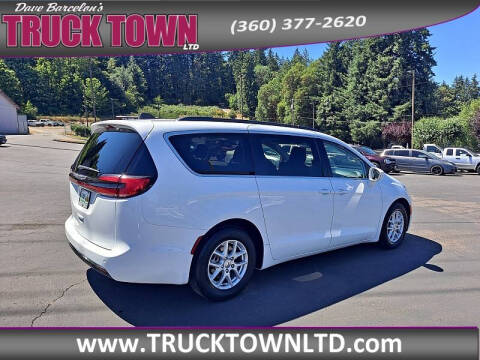 2022 Chrysler Pacifica Touring L