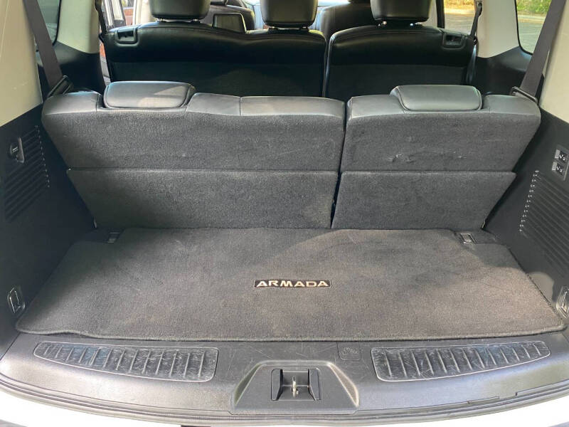 2017 Nissan Armada Platinum